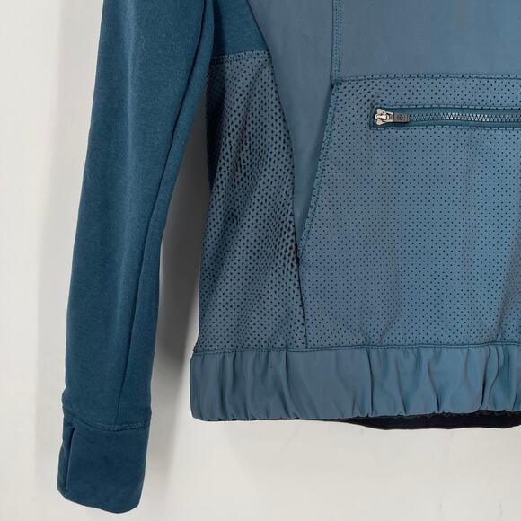 Lululemon Let's Get Visible Hoodie Size 4 Alberta Lake Blue - Picture 12 of 13